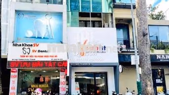 Nguyên căn mở spa số 101 Cao Thắng, Q3. Dt: 5x20m, Kc: trệt 4 lầu