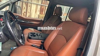 Hyundai Starex 6 chỗ tự động 2004 Nâu