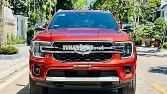 Ford Everest Titanium 4x2 2023