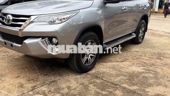 Toyota Fortuner 2018 Bạc Nhập khẩu