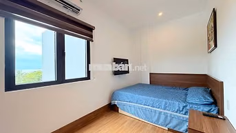 Căn hộ 1 phòng ngủ đầy đủ nội thất, view biển Nguyễn Tất Thành