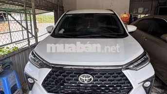 Toyota Veloz Top 2022 Trắng 7 chỗ Tự động