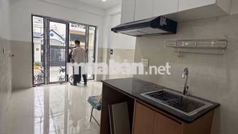 Cho thuê mặt bằng trung tâm Quận 7 mới xây