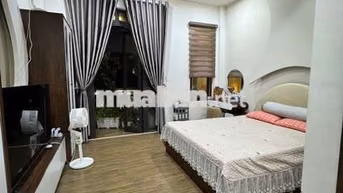 bán nhà mặt tiền đường Hòa Mỹ 9