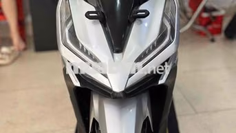 Honda Vario 125 2020 Bạc Đen Sport.Chích chủ.
