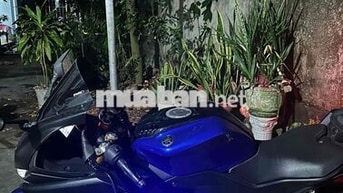 Yamaha R15 V3 Xanh đen Xe côn tay