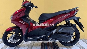 Air Blade 160 ABS 2026 Đỏ đen bay mùi xe mới