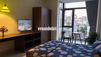 Studio full nội thất cao cấp ngã 4 Hàng Xanh view đẹp thoáng mát