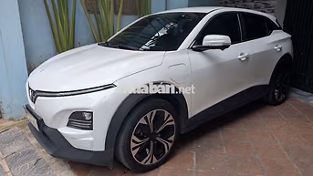 VinFast VF6 Plus 2025 Trắng 4 vạn