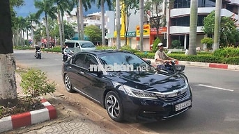 Honda Accord 2017 Đen 130000 km