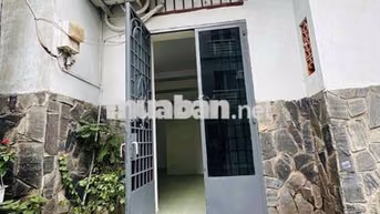 CHO THUÊ PHÒNG TRỆT PHAN VĂN TRỊ P10 GÒ VẤP GẦN THỐNG NHẤT