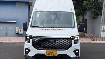Ford Transit Premium 2024 màu trắng - 57000km