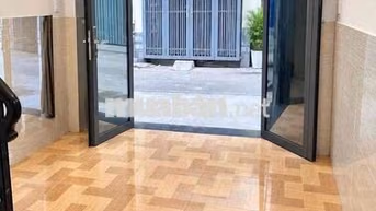 cho thuê nhà nguyên căn Lê Văn Duyệt, 2 tầng, 2pn/2wc, full nội thất