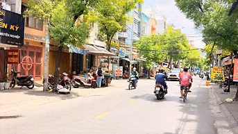 Bán nhà mặt tiền đường Vạn Kiếp, Bình Thạnh, 3 tầng đang cho thuê 25tr