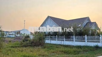 CHÍNH CHỦ CẦN BÁN GẤP LÔ ĐẤT 300M2.TẠI ĐƯỜNG TRẦN HƯNG ĐẠO-AN THỚI .