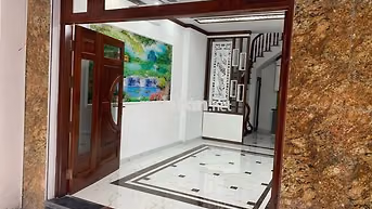 Cho thuê nhà Kim Mã 32m² x 5 tầng, 3ng, vskk ngõ rộng 3m, giá 17 triệu
