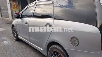 Mitsubishi màu Bạc
