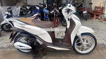 Honda SH Mode 2017 Trắng nâu ( hỗ trợ góp )