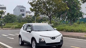 VinFast VF5 Plus 2026 Trắng Điện 0 km