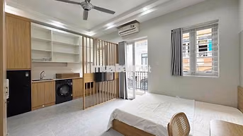 🎉KHAI TRƯƠNG CHDV BAN CÔNG CỬA SỔ FULL NT NGAY CAO THẮNG Q10 THANG MÁY