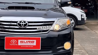 Toyota Fortuner G MT 2016 Đen 98.107 km
