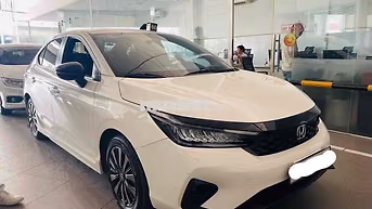 Honda City RS Sensing 2023 Trắng 19.000 km