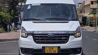 TRANSIT 2022 CAM MÁY RIN 110000KM BẢO HÀNH 1 NĂM