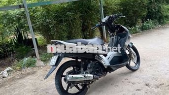 xe novo 3Thể thao Đen bạc