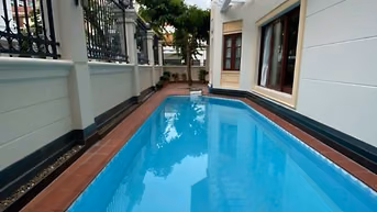 Bán biệt thự Nguyễn Văn Hưởng, Thảo Điền, 257m², HĐT $3.500/th