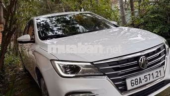MG MG5 Trắng 32800 km