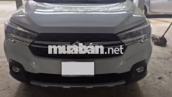 Suzuki XL7 2023 Trắng 30.000km