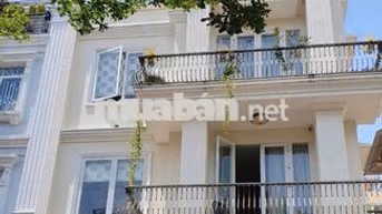 Cần cho thuê Villa HXT 351/3A Lê Đại Hành P.13 Quận 11