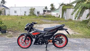 Suzuki Satria F150 2019 Đen 6 cấp