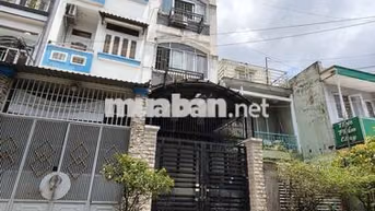 Cho thuê nhà Mặt tiền  Căn hộ dịch vụ-  Cầu Phạm Hùng, Q8- 7 Phòng 7w