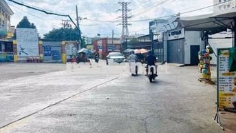 🧧🧧Bán nhà đất diện tích 200m²  mặt tiền đường Bùi Tư Toàn, khu phố 4,