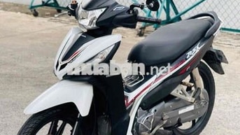 Honda Wave RSX Fi 2018 Trắng đen
