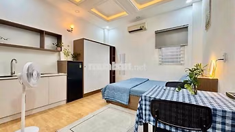 Mình Chính Chủ Cho Thuê 1p Cuối Cùng Ở Chợ Bến Thành Giá 5tr Ful NT Ạ