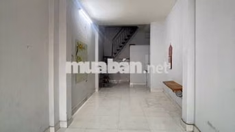 Nha ở riêng biệt, thông thoáng, thich hop ở gđ