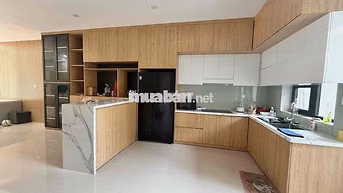 Cho thuê nhà KĐT Mỹ Gia Nha Trang – Nội thất cao cấp Hồ Bơi Miễn Phí