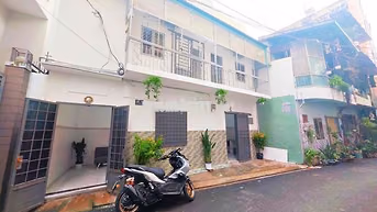 Cho thuê nhà hẻm oto đậu trước nhà 38/ hoàng văn thụ , phú nhuận cũ
