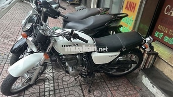 Honda CB 223S Trắng