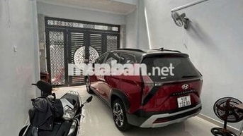 BÁN NHÀ CẤP 4 –TÂN THỚI HIỆP QUẬN 12 – HXH – CÁCH MEGAMARKET 200M