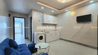 CĂN HỘ 2PN 1PK FULL NT (MGR) - THANG MÁY - CỬA SỔ - SÁT ĐH HIU & VHU