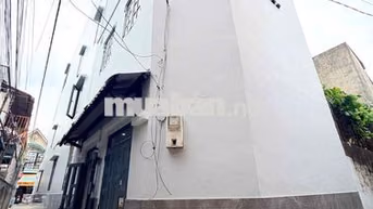 NHÀ SHR 3 TẦNG MỚI CẦN BÁN GẤP NHỈNH HƠN 2 TỶ