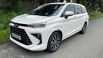 Toyota Avanza Premio AT 2023 Trắng 38.000km