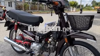 Honda Dream Thái Nâu Xe số