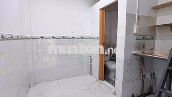 hiếm nhà tân bình sát bên âu cơ lạc long quân hẻm 3 gác thông