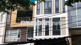 Văn phòng tòa nhà 54C giá tốt Đường 18