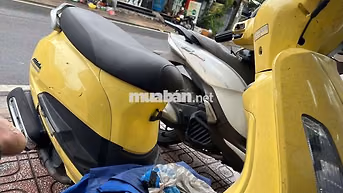 Honda SH Mode Vàng