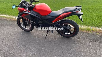 Honda CBR Đỏ đen Xe côn tay